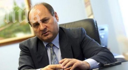 комисията досиетата проверява кредитните милионери изборите