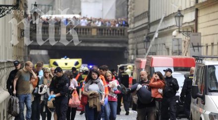 ранени взрив центъра прага снимки