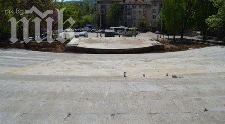 възстановяват летния театър търново