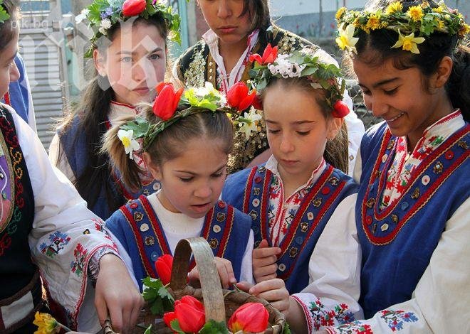 Лазаровден е, броим 8 дни до Великден