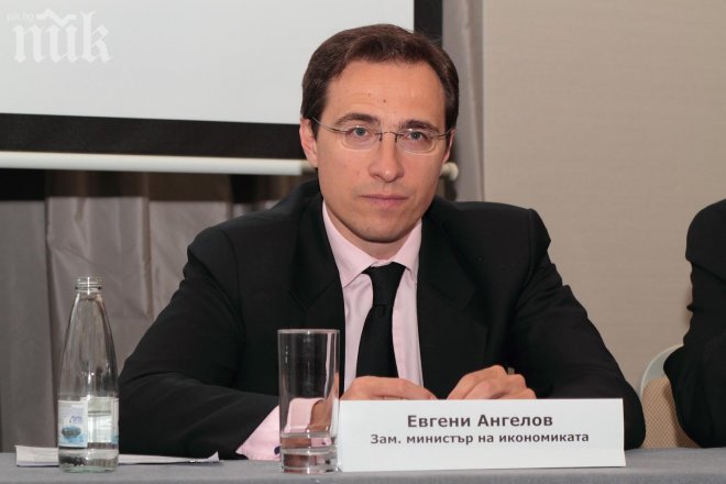 Президентски съветник не смее да коментира дали е подслушван