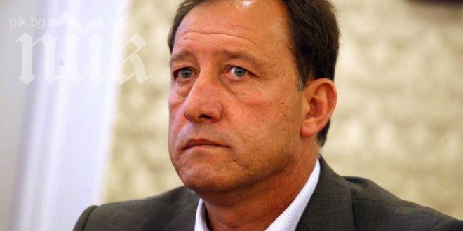 Ангел Найденов: Хората масово не искат да гласуват