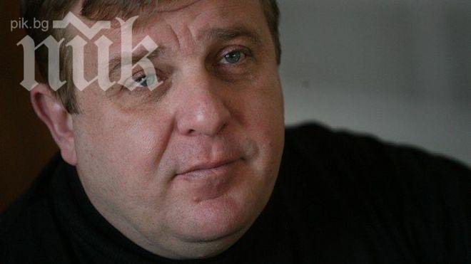 Мирослав Найденов не може да е правил записите, сигурни са във ВМРО