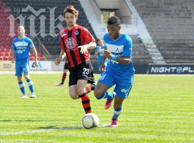 Левски мина леко през Надежда, класира се на финал за Купата на България