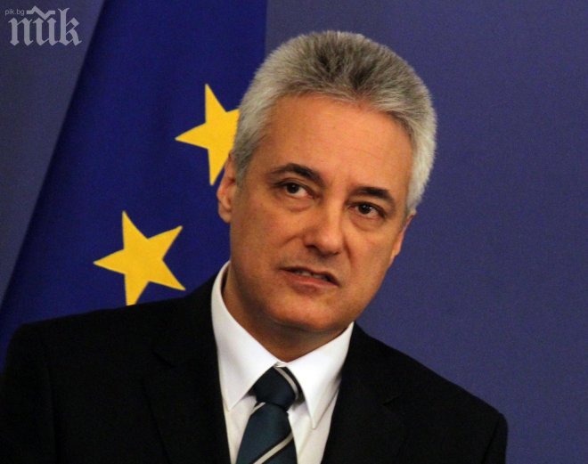 Гаф! Правителствената пресслужба праща стара информация до медиите