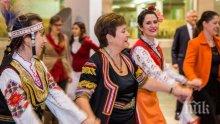 ВИП баба! Кристалина Георгиева изпрати внучка първокласничка (СНИМКА)
