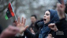НОВИ ПРАВА! Жените в Тунис вече може да се омъжват и за немюсюлмани