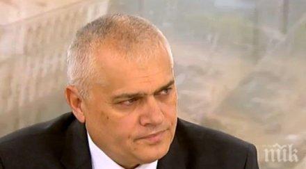 валентин радев натискът границата българия намалял