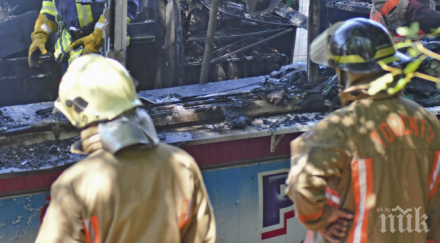 шефът пожарната обеща облекла огнеборците