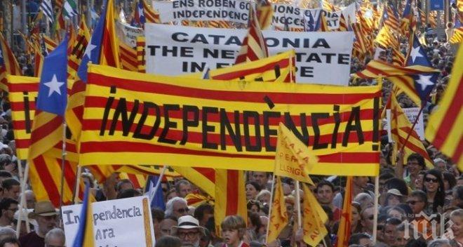 АКЦИЯ! Испанските власти иззеха 1,3 милиона брошури за референдума в Каталония


