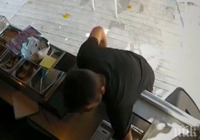 КЪСА КЛЕЧКА! Да задигнеш пари, но точно пред охранителната камера