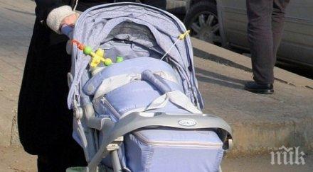 2000 майки върнали работа детето навърши година