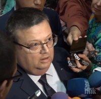 Цацаров с положителна оценка за разделянето на ВСС 