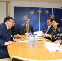 Главният прокурор се срещна с еврокомисарите Вера Юрова и Мария Габриел