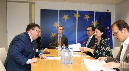 главният прокурор срещна еврокомисарите вера юрова мария габриел