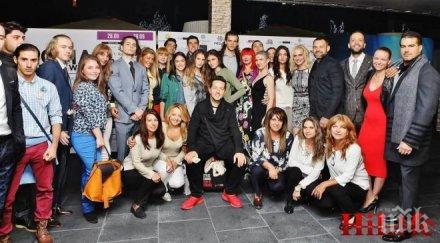 актьорите звезди модно дефиле