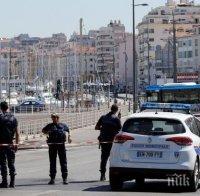 Ужасяващи подробности за терора в Марсилия! Жертвите са жени - едната е с прерязано гърло, другата намушкана в корема