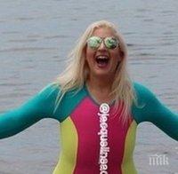 Жажда за промяна! Жена свали 150 кг и се щракна по бански на плажа (СНИМКА)