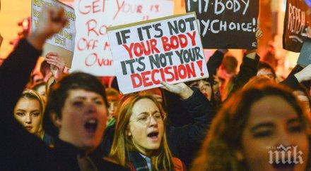 огромен протест ейре правото аборт