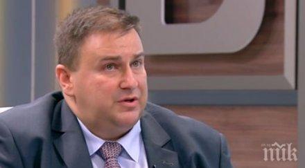 емил радев компроматната война добрев успя