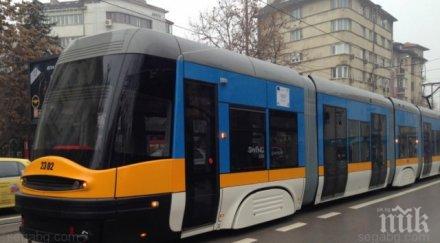 трафик скъсана жица спря три трамвая софия