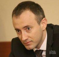 Засекретиха среща на образователния министър с училищни директори от Пиринско