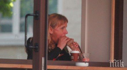 пик ретро елена йончева огромна драма пълнее стрес парламента