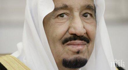 страшен гаф златният асансьор саудитския крал скапа