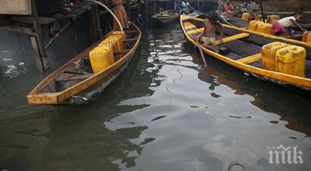 загинали потъването ферибот северозападна нигерия