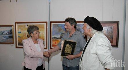 община стара загора награди скулптора красимир младенов