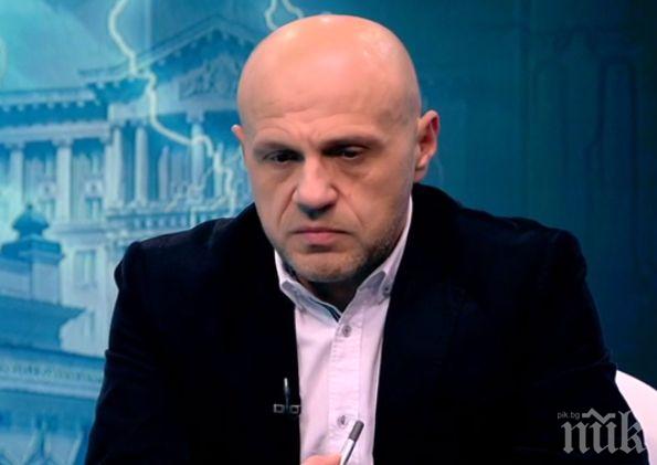ИЗВЪНРЕДНО! Томислав Дончев: Ако някой те нападне, в нормалния живот можеш да му отвърнеш! В политиката не става!
