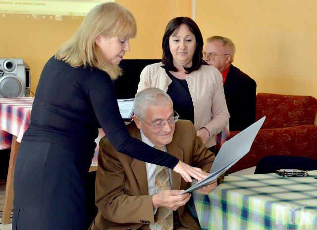 Ясновидката Вселена напира да чете лекции в НБУ 