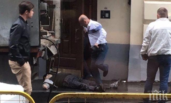 СУПЕР БРУТАЛНО! Хладнокръвен разстрел на строителен предприемач посред бял ден (ВИДЕО 18+)