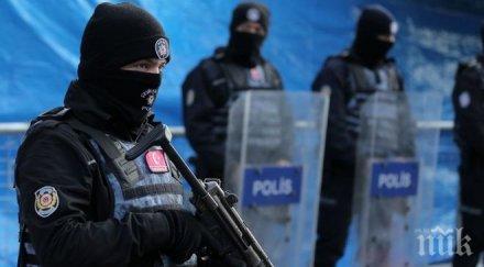 чистката продължава турция задържа военни връзки фето