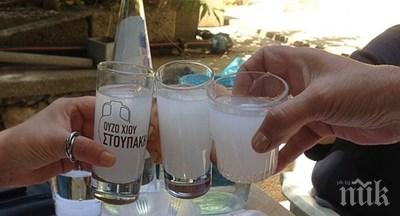 гърците алкохолизират здраво все често посягат чашката заради кризата