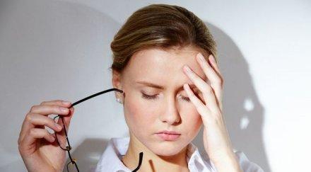 условията стрес страх уволнение неясни задачи критики работодателя