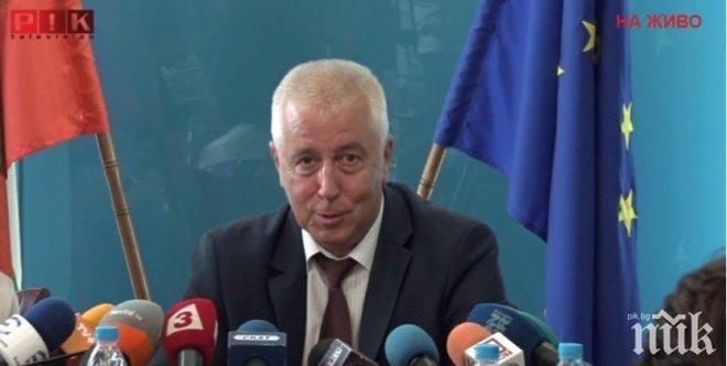ШОК! Здравният министър едва не изроди бебе 