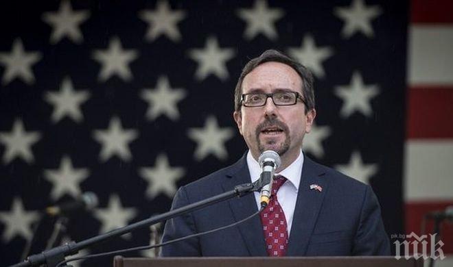 Посланикът на САЩ в Турция отхвърли обвениненията, че мисията дава убежище на престъпници