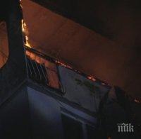 ТРАГЕДИЯ! Гръмна газова бутилка в Русе, пожарникари търсят труп с термокамера