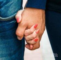 Вижте десетте лъжи, които всяка жена изрича на първа среща

