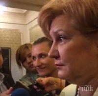 ГОРЕЩА НОВИНА В ПИК TV! Менда Стоянова: 330 милиона лева се предвиждат за повишение на учителските заплати в Бюджет 2018