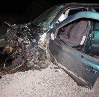 СМЪРТОНОСЕН УДАР! Кола уби жена на пътя Пловдив-Карлово