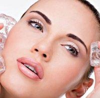 За дамите: Красота с кубчета лед