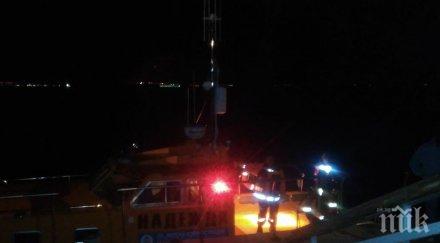 разтърсващо страшна трагедия бургас удавеният грък опитал обеси падне бурното море снимки