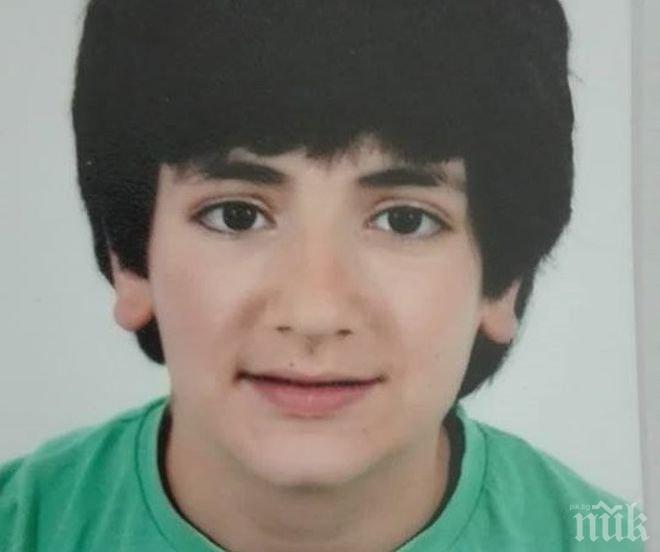 Виждали ли сте това 13-годишно момче? Полицията в София го издирва