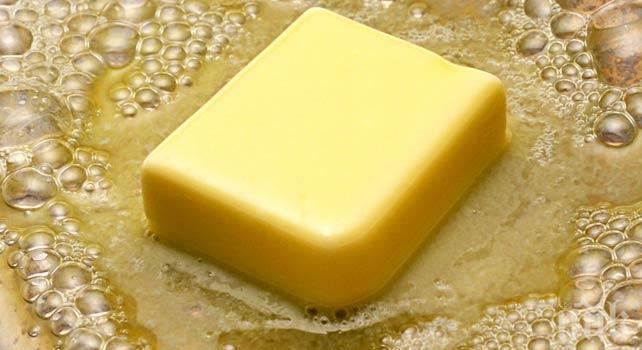РЕКОРД! Маслото в България стана златно! За година поскъпна с 50%