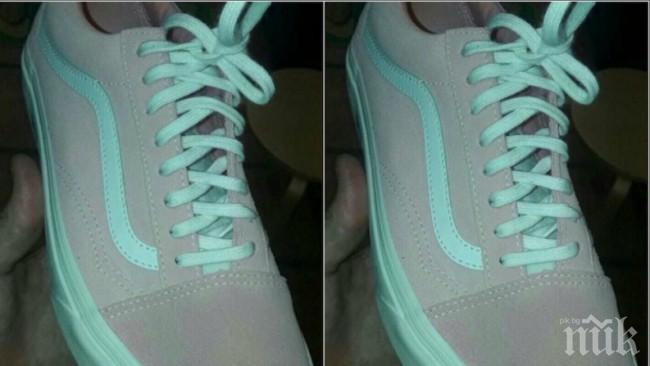 Тези маратонки скараха интернет! Какъв цвят са?