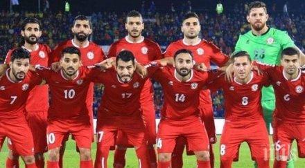 армейците нагъват мръвки дербито