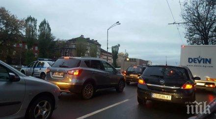 първо пик фандъкова разкри подробности жестоката тапа лъвов мост