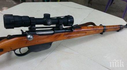 три незаконни пушки открили дома пенисонер карловско село